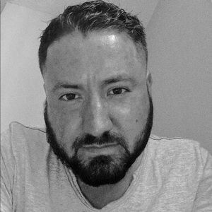 Meet your Posher, Eduardo